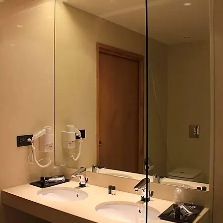 Araba Hotel